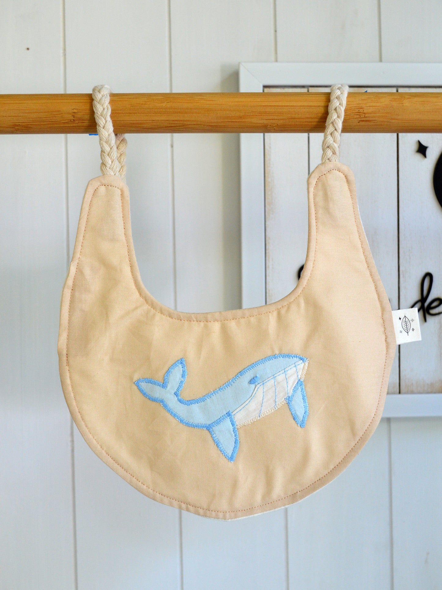 Babero ✧ Ballena