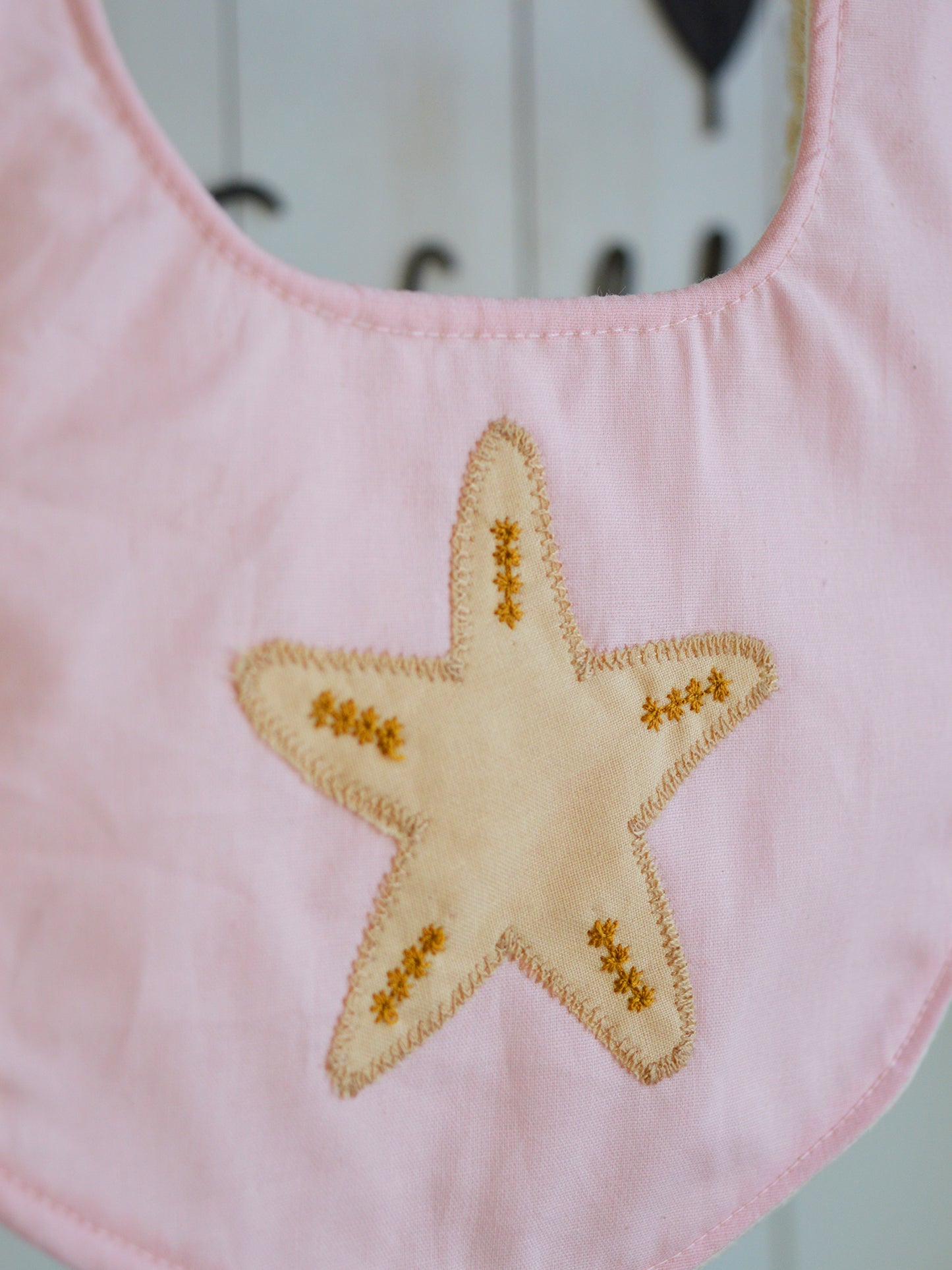 Babero ✧ Estrellas de mar