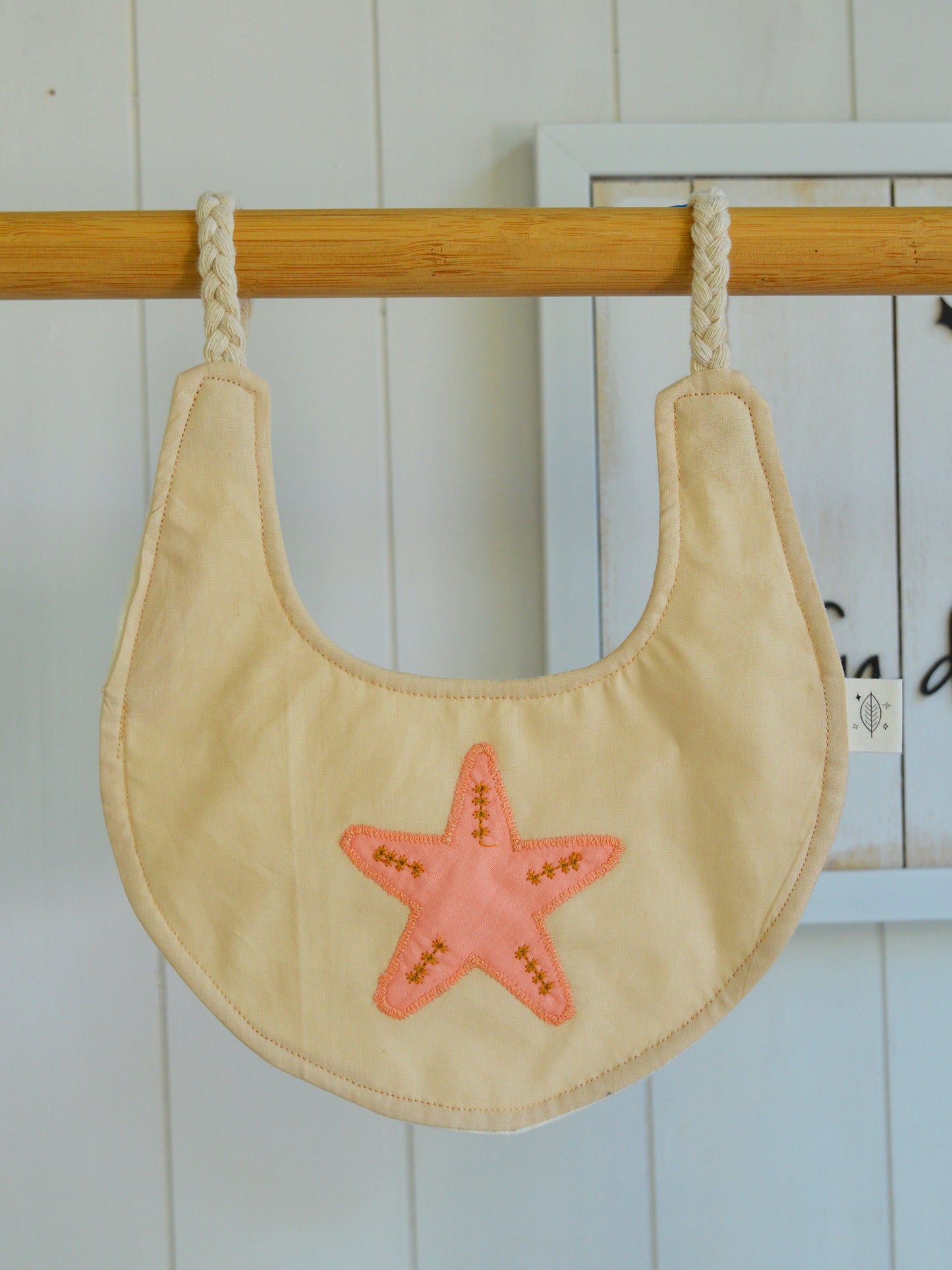 Babero ✧ Estrellas de mar