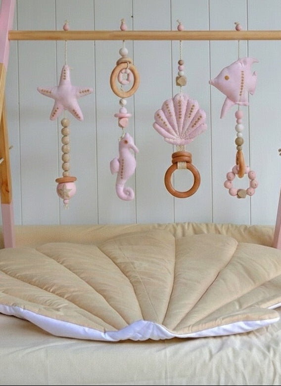 Set de de 4 móviles aura rosa