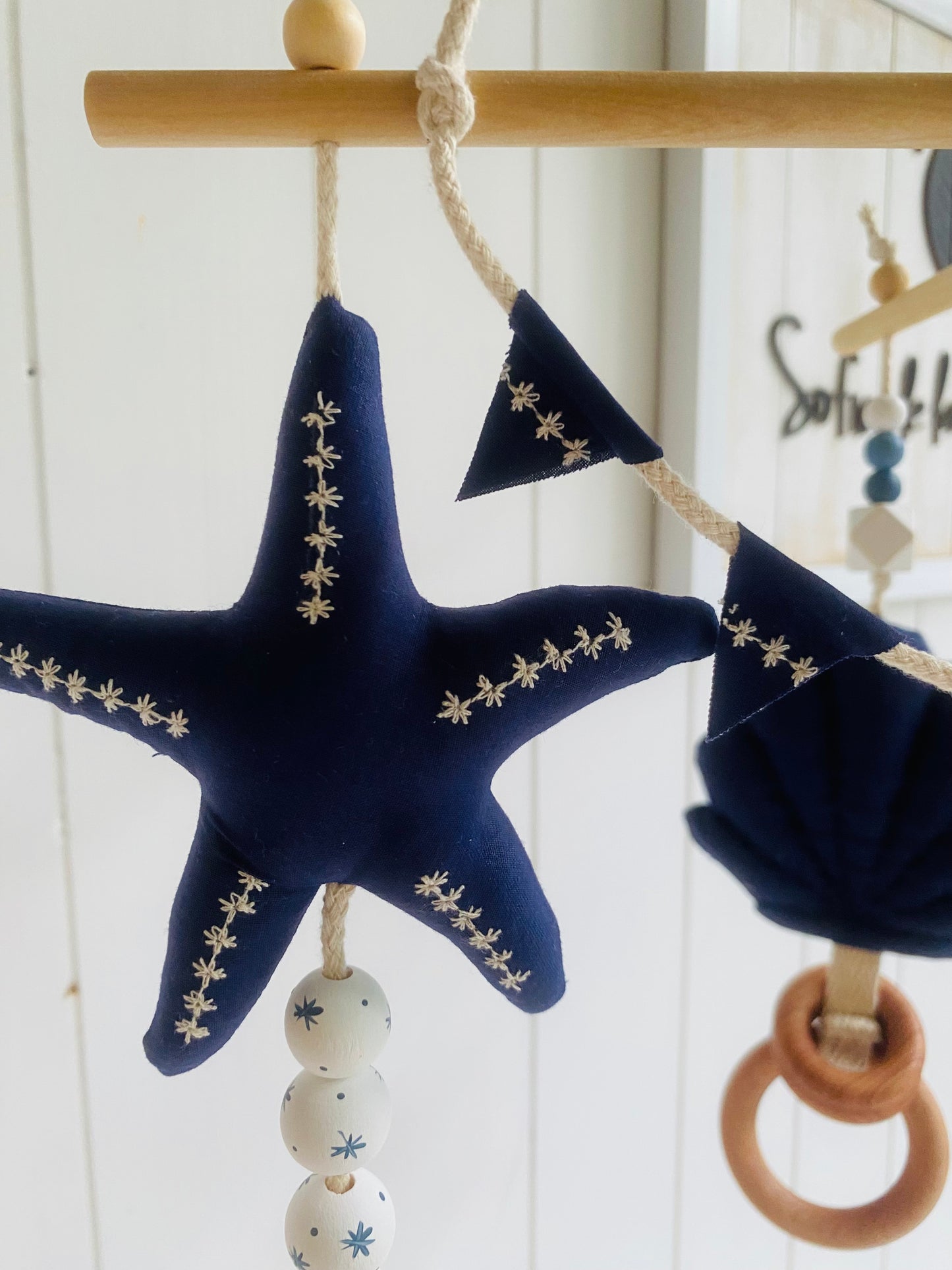 Móvil Cuna Mar ✶ Aura Azul Marino