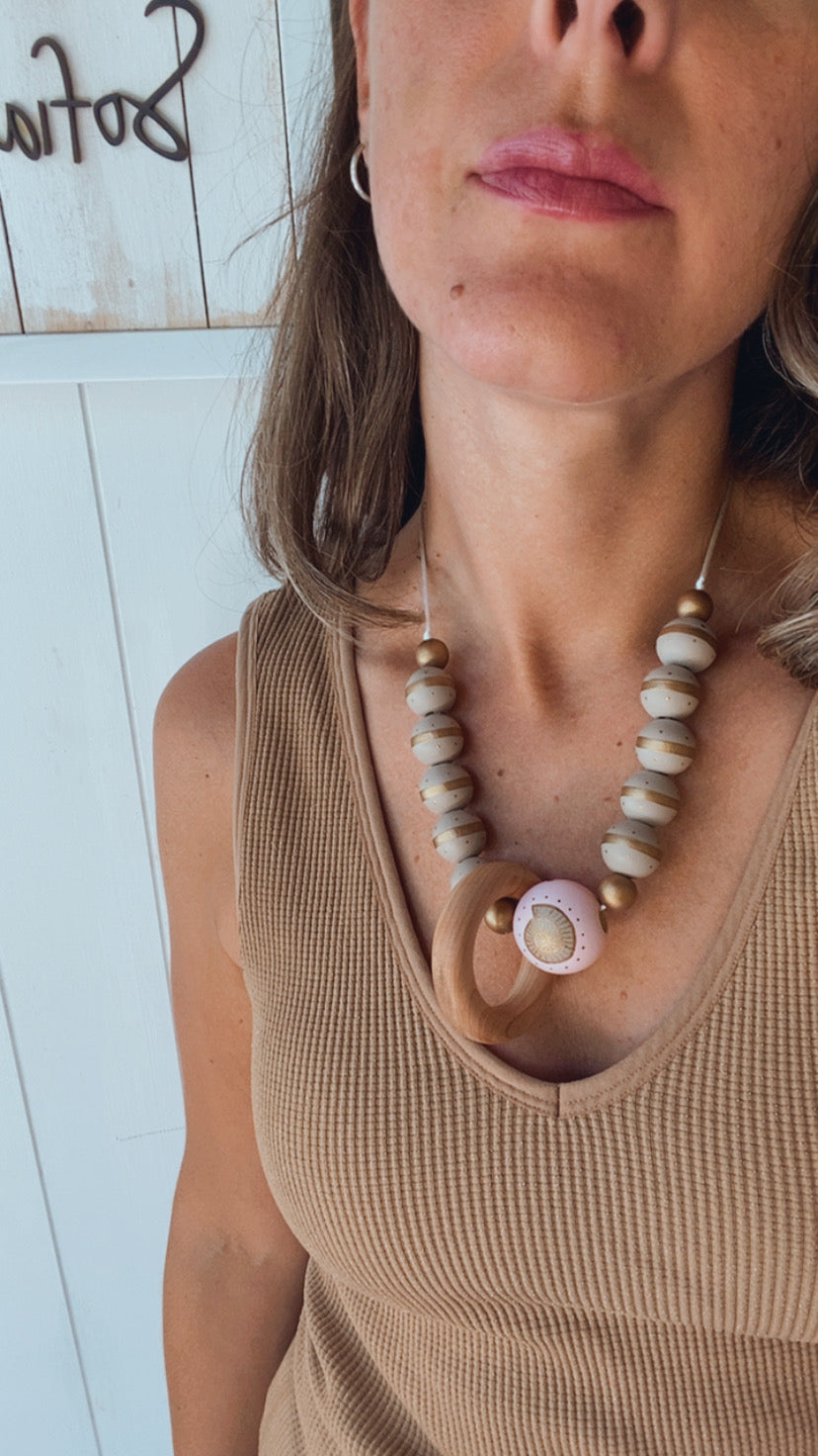 Set Collar Lactancia + Brazalete ✦ Caracola Aura Bronze