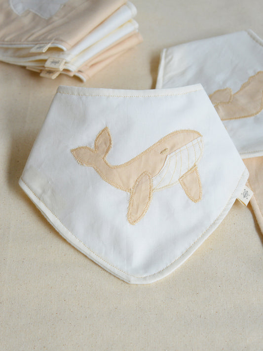 Babero Bandana 𓇼 Ballena • NUEVO