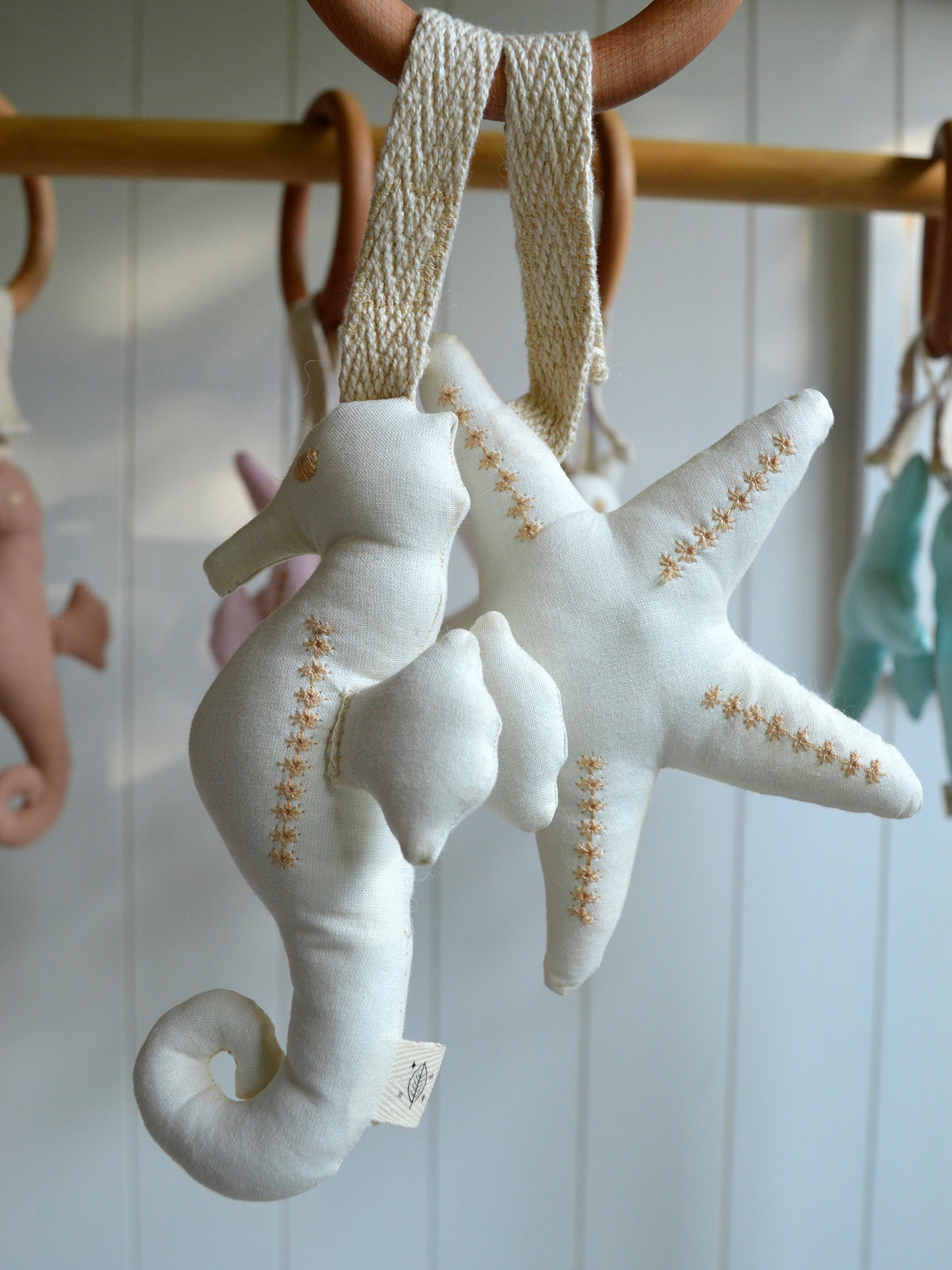 Anillo Cascabeles ✦ Aura Crema