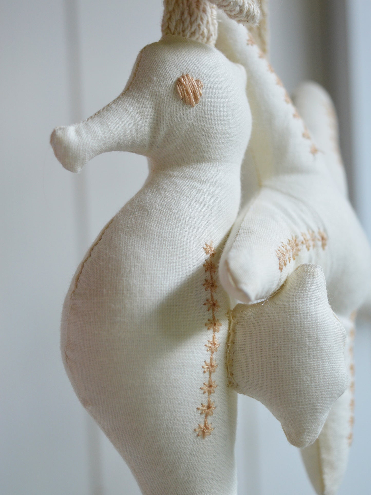 Anillo Cascabeles ✦ Aura Crema