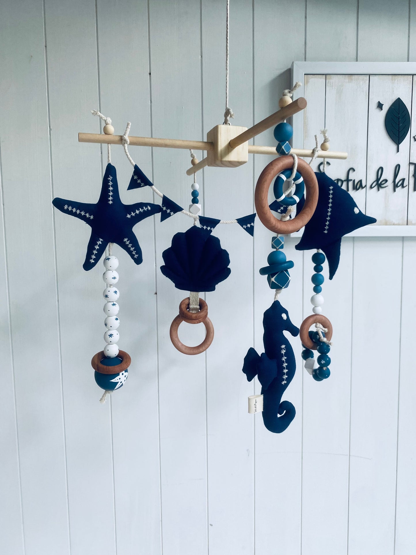 Móvil Cuna Mar ✶ Aura Azul Marino